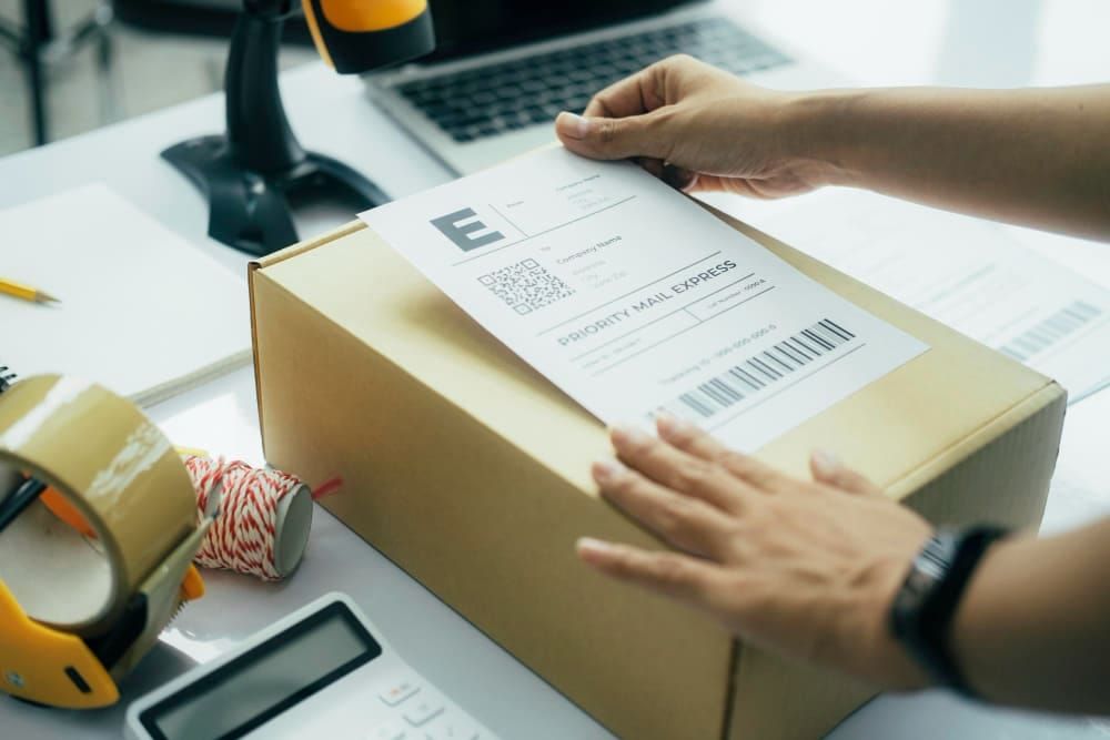 PERSONAL GOODS EXPORT — courier service